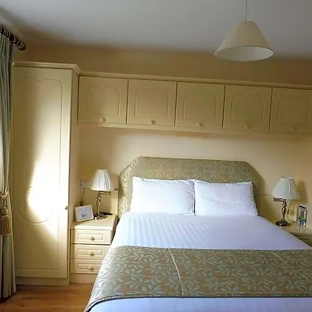 Island View House Bed and breakfast 4*