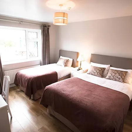 Island View House Bed & Breakfast 4*